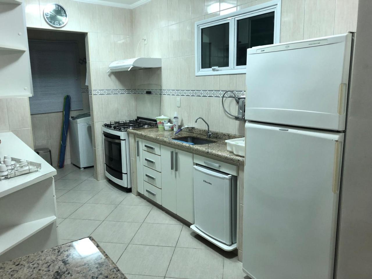 Condominio Grand Beach Ubatuba Εξωτερικό φωτογραφία